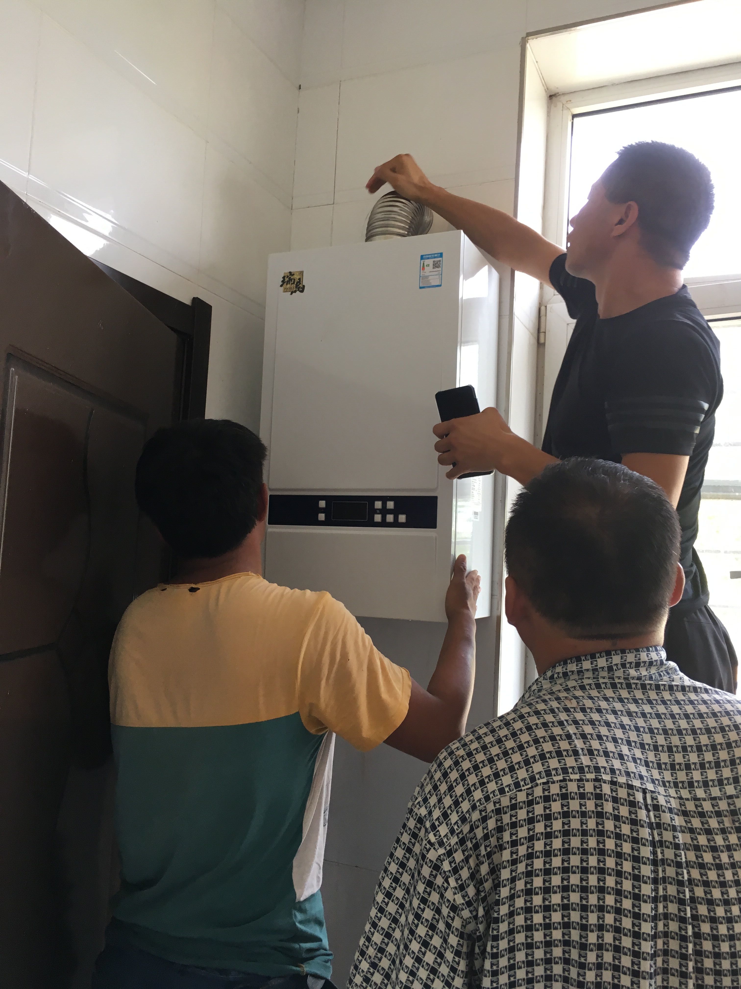 家用燃气采暖炉的零部件名称、结构、原理（下）