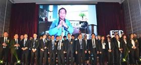 塑造品牌，赢取未来44