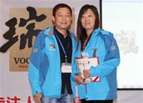 优德88壁挂炉经销商王女士：品牌市场无淡季